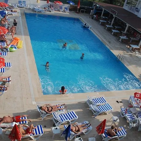 Dream Of Hotell Side
